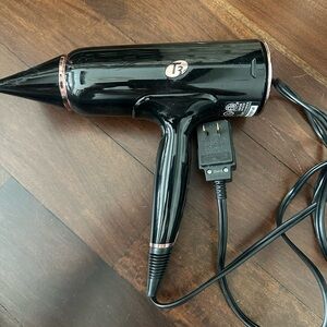 T3 hairdryer